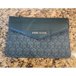 Anne‎ Klein envelope wallet